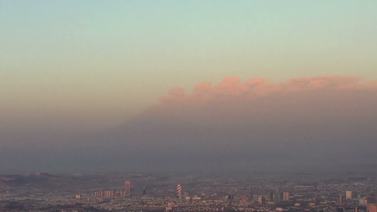 mexico city airport cancels 22 flights due to volcanic ash