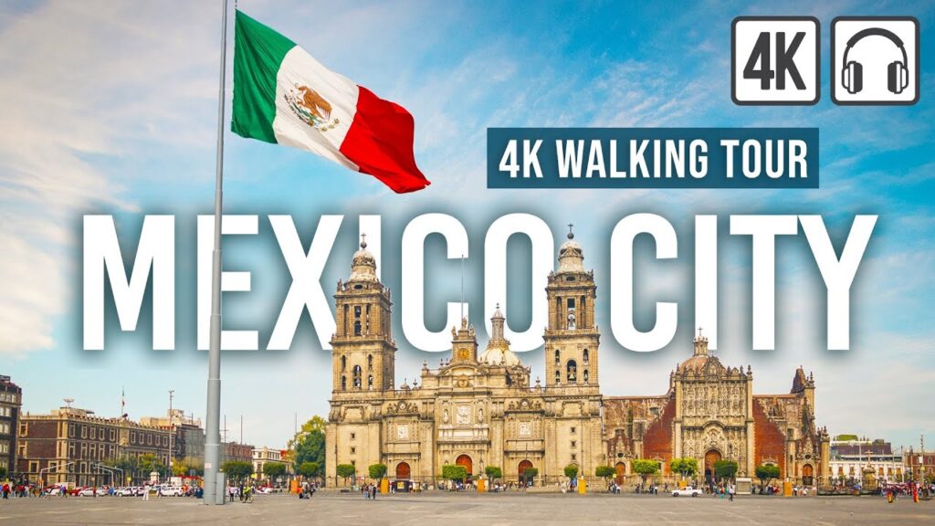 walking in mexico city